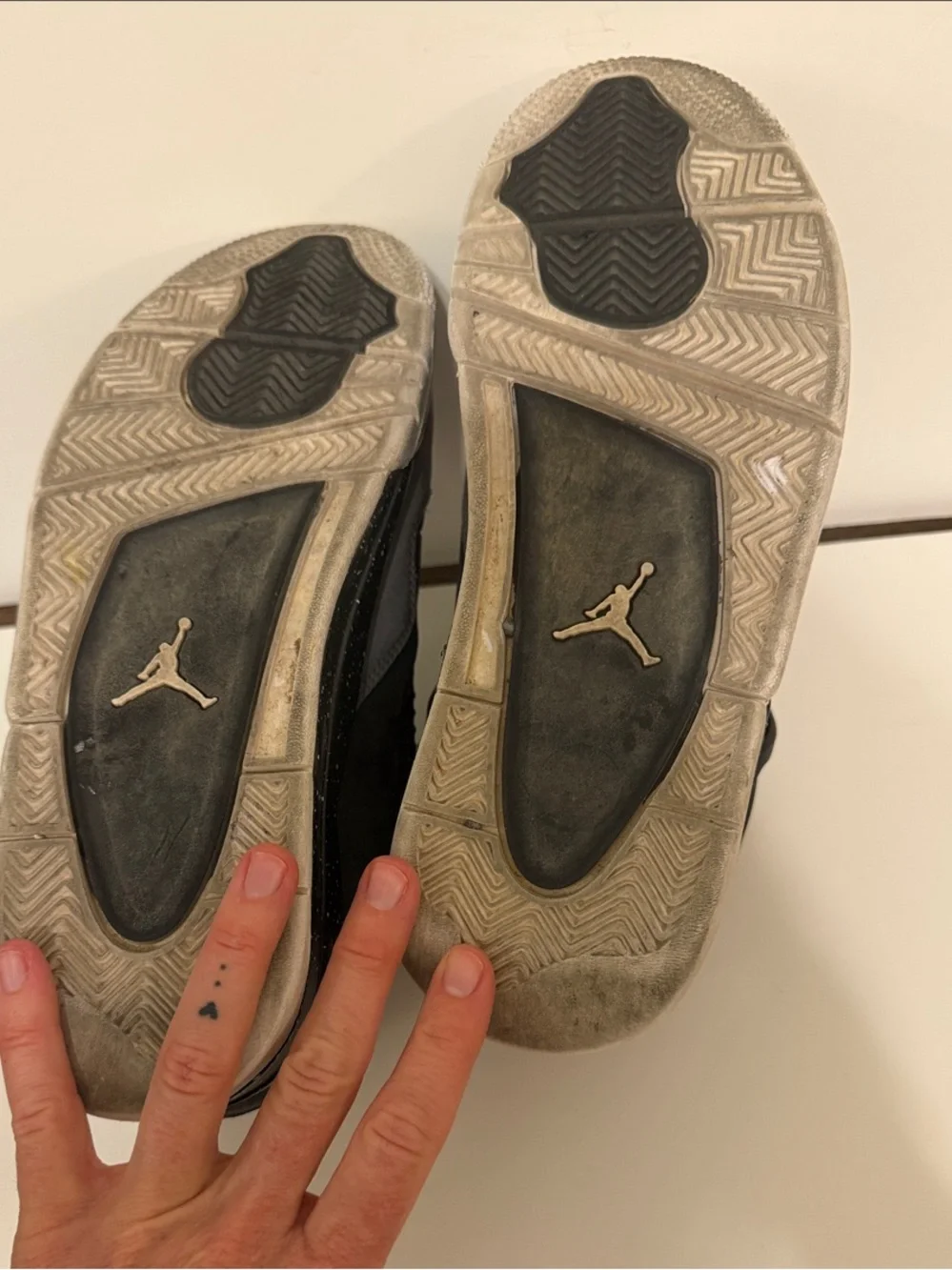 Air Jordan 4 Retro